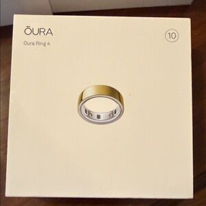 Oura Ring 4 in Elegant Gold. Size 10